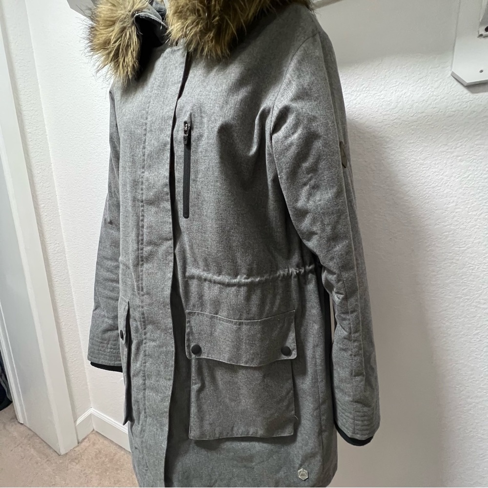 Burton Olympus Jacket - Picture 3 of 11